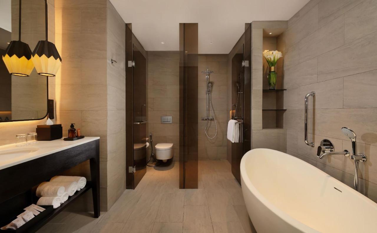 Padma Hotel Semarang Eksteriør billede