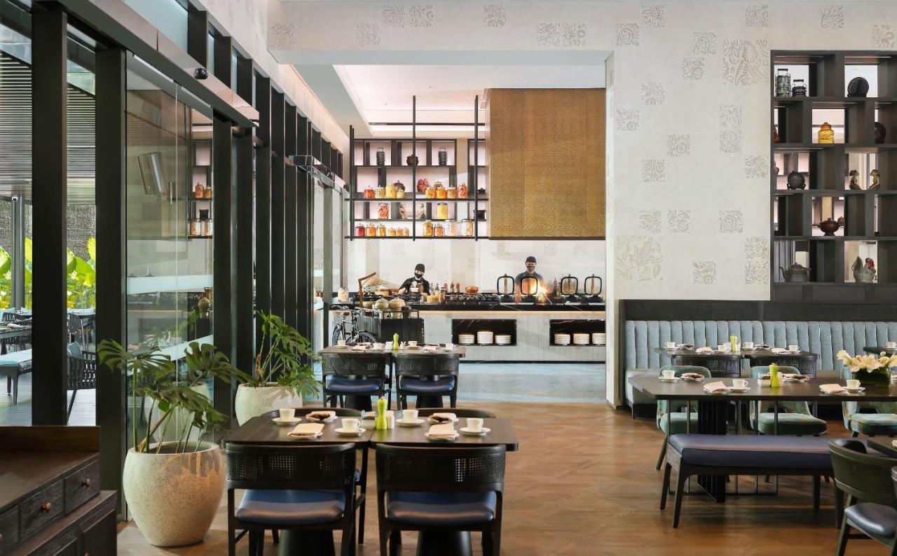 Padma Hotel Semarang Eksteriør billede