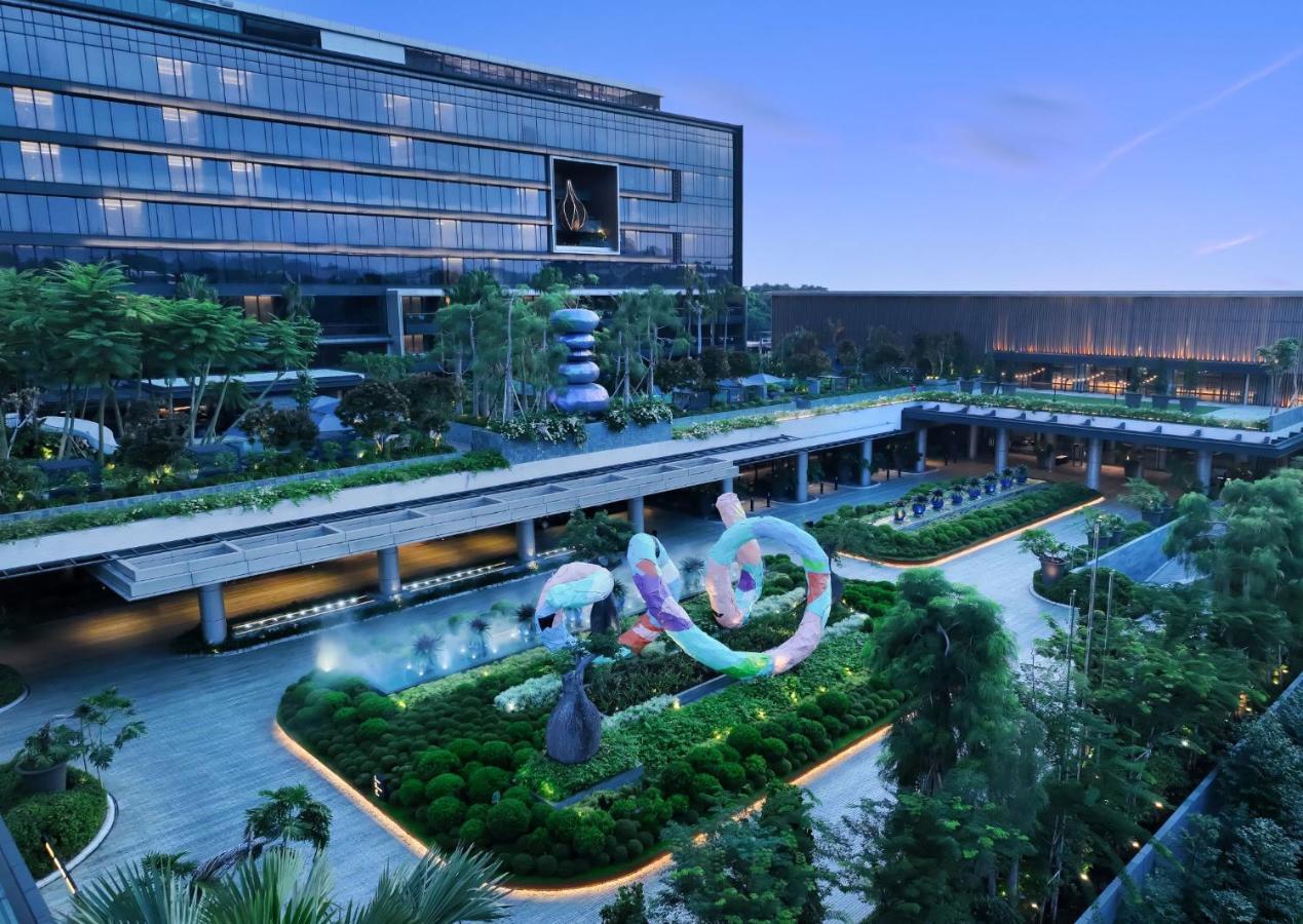 Padma Hotel Semarang Eksteriør billede